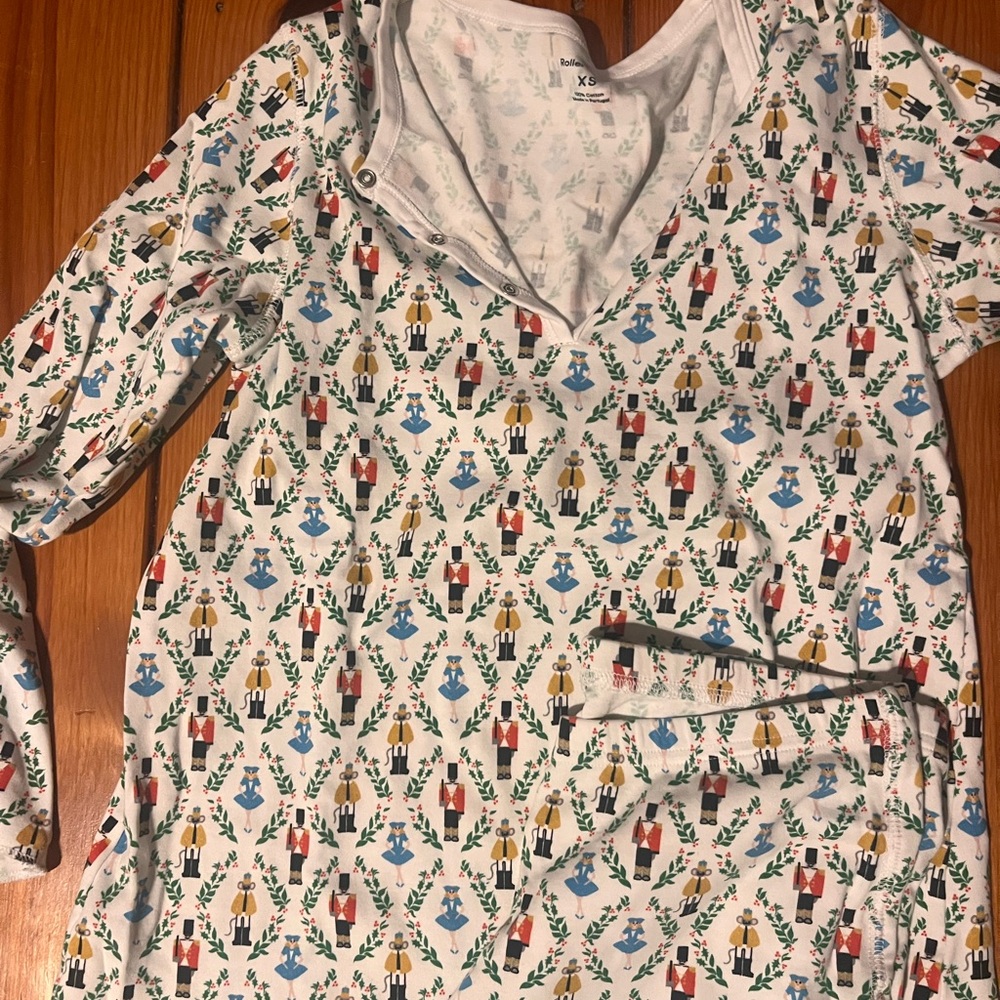 Roller Rabbit Limited Edition Nutcracker Pajamas - image 3